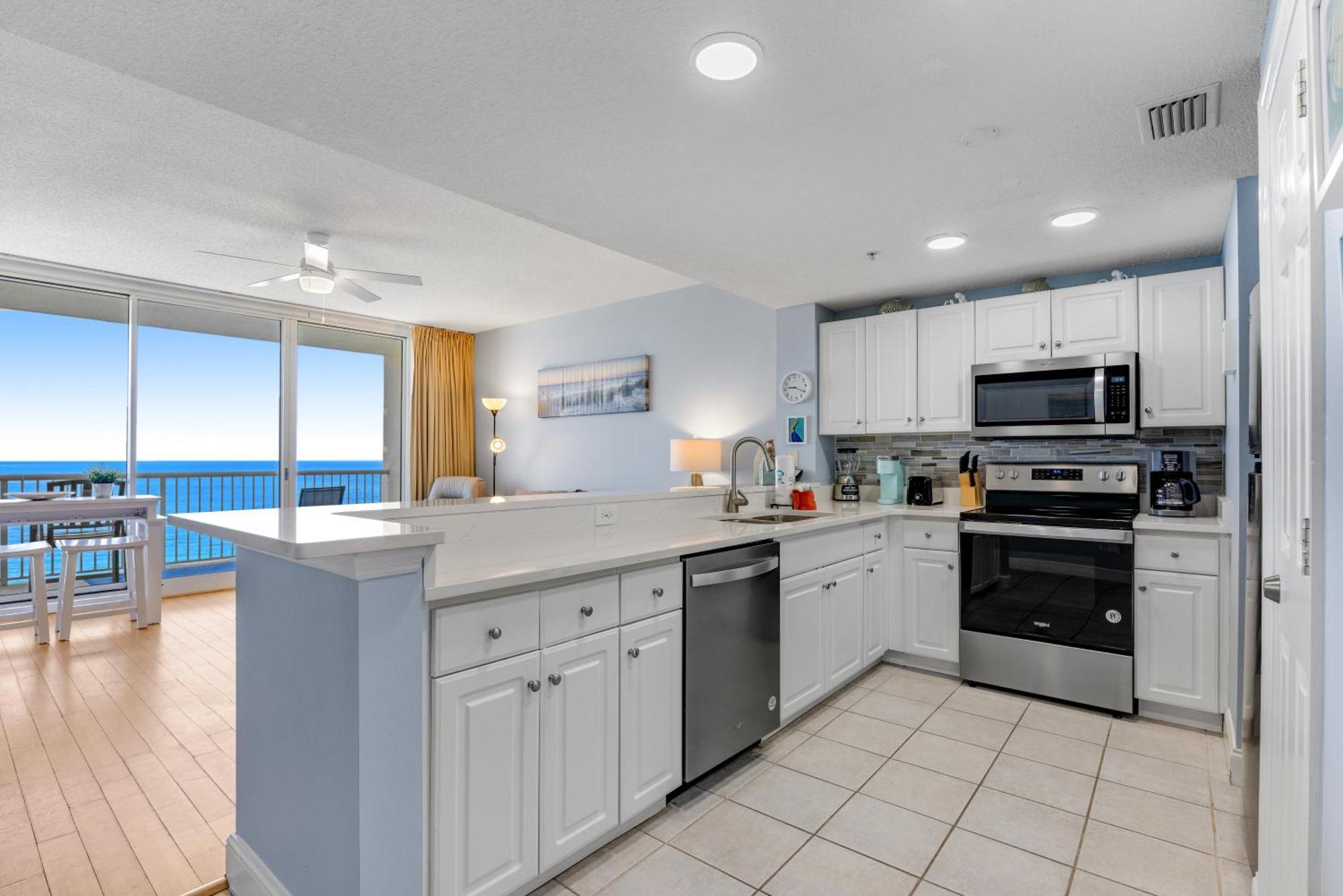 Parking Fee Included-Majestic 1-1606! Gulf Front 1Bedroom, Pool,Hot Tubs,Tennis Panama City Beach Zewnętrze zdjęcie